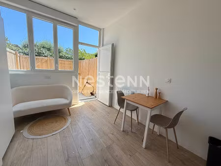 talence secteur saint genes à louer studio meublé avec terrasse à 7 minutes de l'arrêt du 
