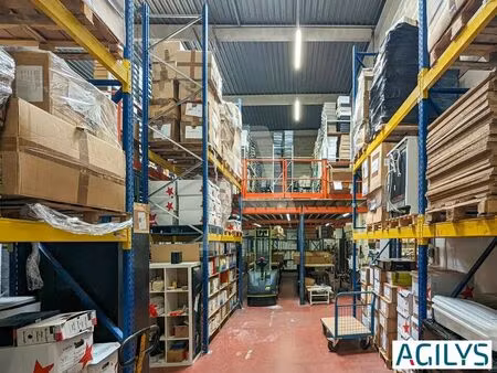 location entrepôt verrieres le buisson 91370 466m²