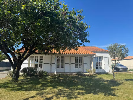 vente maison 5 pièces  130.00m²  mouzeuil
