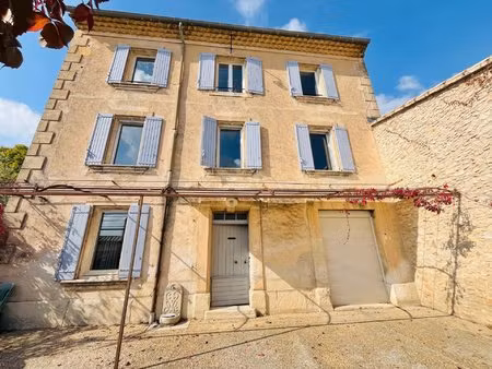 exclusivite ! exceptionnelle bâtisse au centre village !