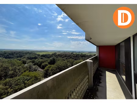 location appartement 3 pièces 84m²