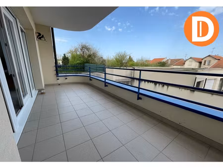 location appartement 3 pièces 74m²