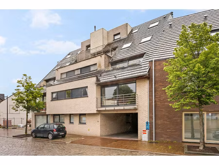 appartement te koop in kluisbergen met 2 slaapkamers