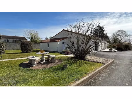 vente maison 5 pièces 114 m² à la bruffière (85530)  276 000 €