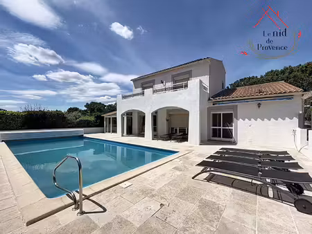 maison familiale à orgon de 148m2 avec piscine