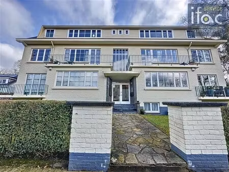 ruim appartement met balkon