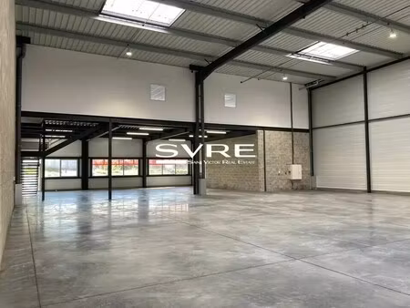 vente local d’activités marignane 13700 942m² à 1892m²