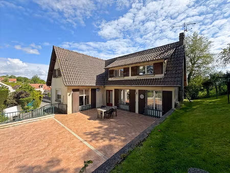 vente maison 5 pièces  125.00m²  maurecourt