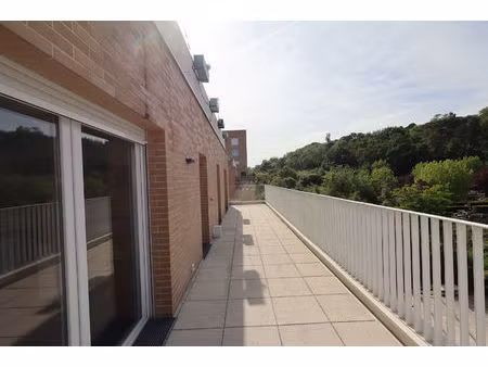 vente appartement 5 pièces  100.70m²  romainville