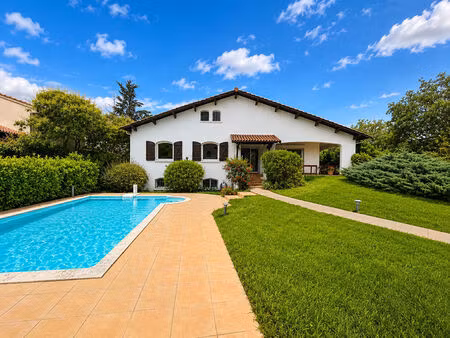 vente maison 7 pièces  210.00m²  colomiers