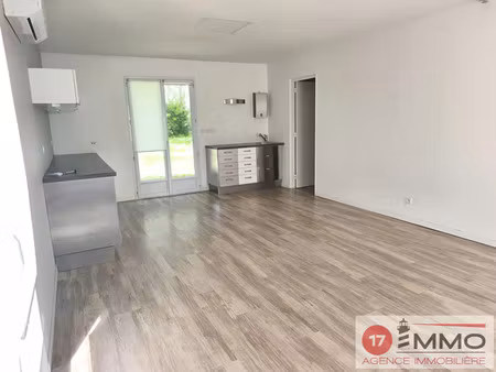 vente maison 5 pièces 139m2 saint-vivien 17220 - 375300 € - surface privée