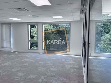 achat local professionnel 188m² serris 77700