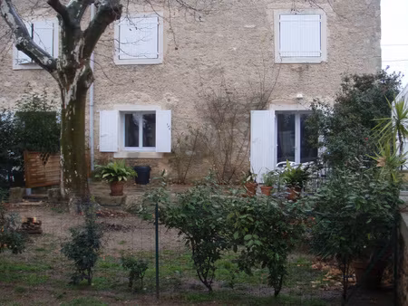 jolie maison vigneronne en duplex f6 a 35 mn de montpellier