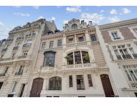 location bureaux 1 000 m²
