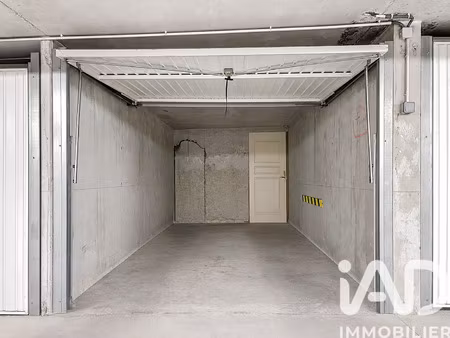 vente garage et parking à cannes (06150) : à vendre / 13m² cannes