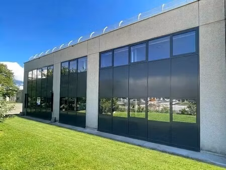 location bureaux 97 m²