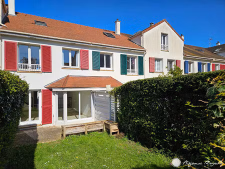 location maison 6 pièces 127m² st germain en laye 78100