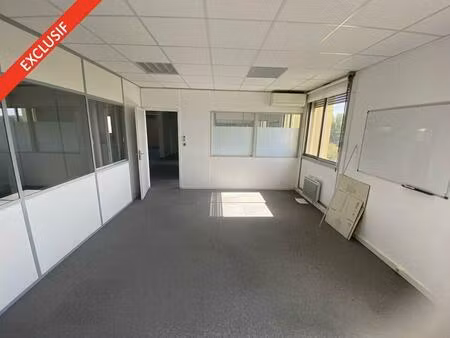 location bureaux 123 m²