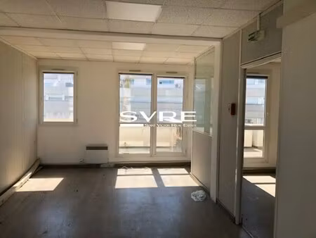 location bureaux 67 m² à 374 m²