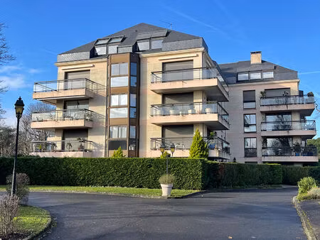 location appartement 1 pièce 45m²
