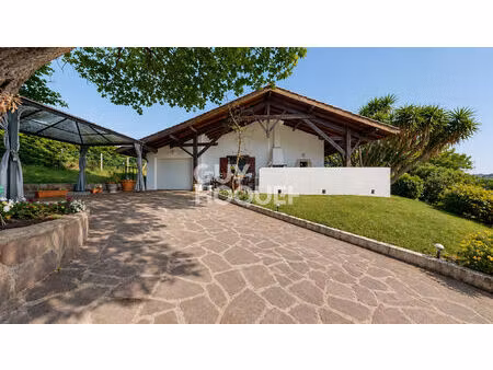 maison saint jean de luz 7 pièce(s) 126 30 m²