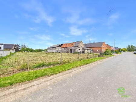huis te koop in sint-truiden met 2 slaapkamers