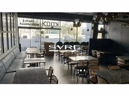 location commerce la ciotat 13600 157m²