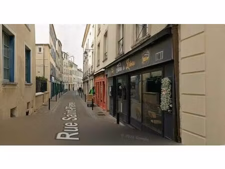 location commerce st germain en laye 78100 40m²