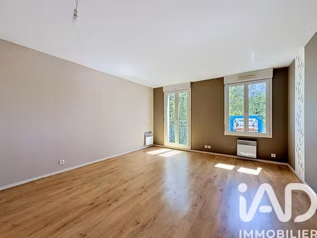 appartement à saint-pierre-du-perray (91280)