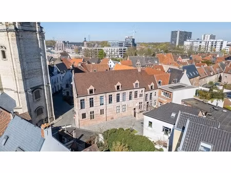 commercieel te koop in mechelen met 4 slaapkamers