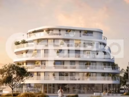 location commerce pornichet 44380 427m²