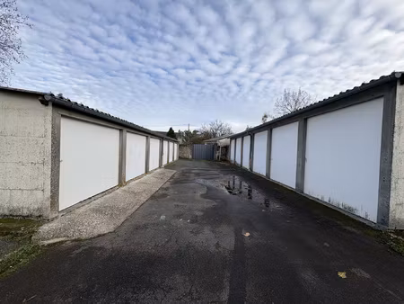 garage box ferme doue la fontaine
