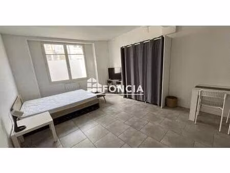 vente immeuble au mans (72000) : à vendre / 79m² le mans