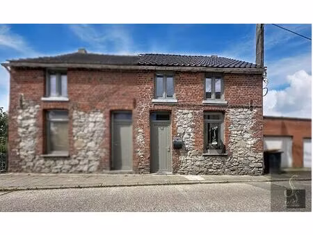 maison à louer à rue des trieux 80 estinnes (vbe25183)