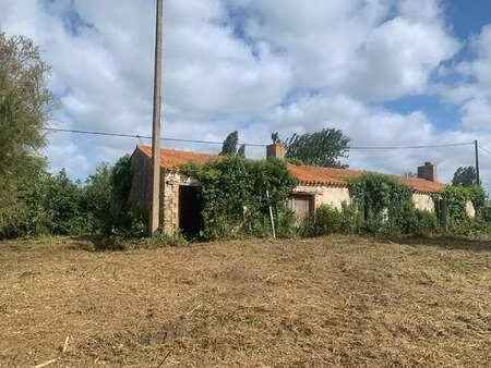 vente maison à soullans (85300) : à vendre / 66m² soullans