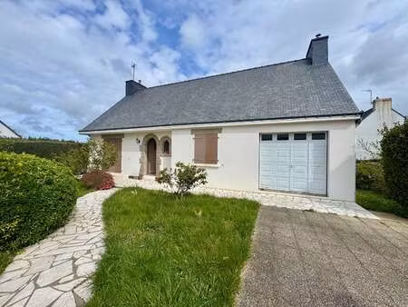 vente maison à elven (56250) : à vendre / 80m² elven