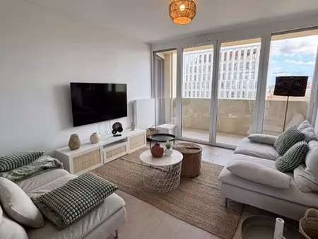 location appartement 1 pièce 10 m² à bordeaux (33800)