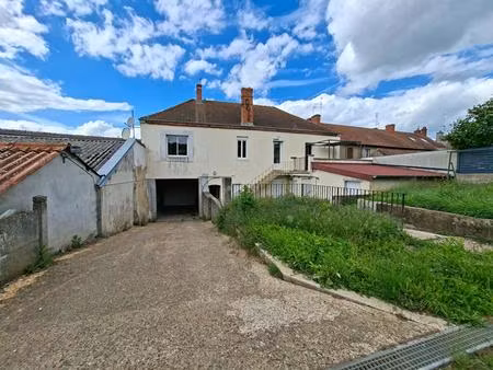 immeuble perrecy les forges 10 pièce(s) 268 m2