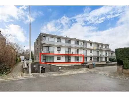 instapklaar  gelijkvloers  2 slaapkamer appartement te li...