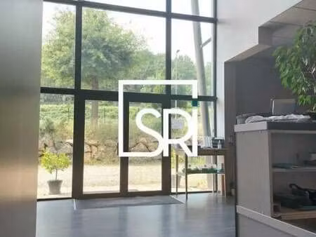 location bureaux 275 m²