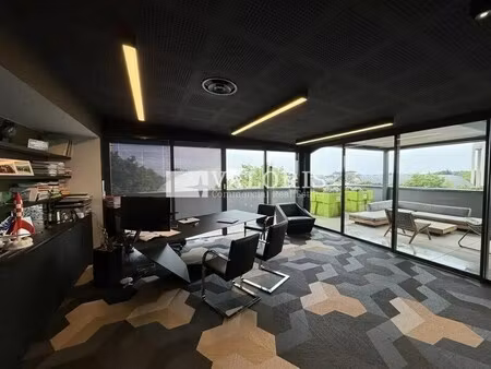 vente bureaux 857 m²