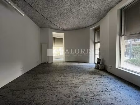 location commerce lyon 2 69002 67m²
