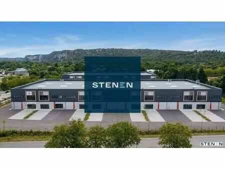 location bureaux 310 m² à 4 975 m²