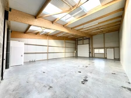 location local d’activités saint leonard 76400 144m²