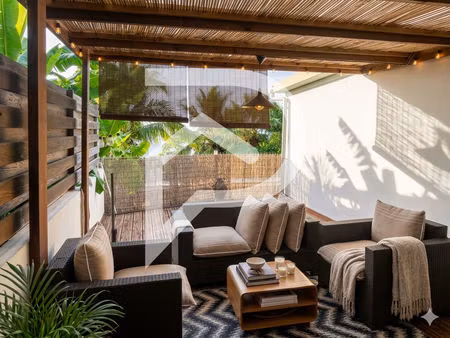 venez découvrir cette charmante maison à saint-paul