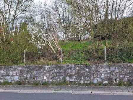 terrain sis rue félix martin