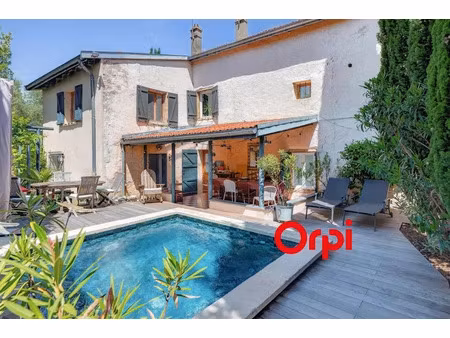 vente propriété 5 pièces 165 m² à pierre-benite (69310)  625 000 €