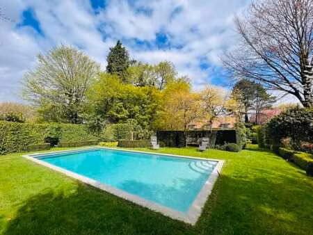 magnifique maison avec piscine dans le domaine fuji