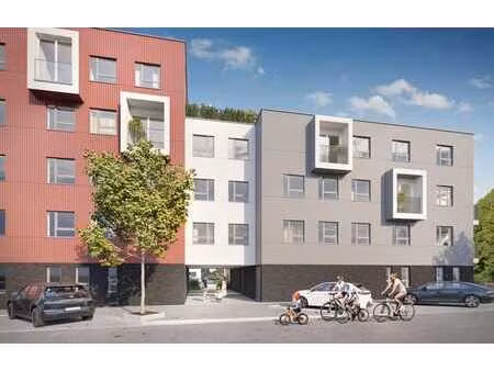 app 3ème étage parking & cave compris