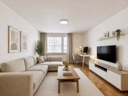 boulevard leopold iii // appartement 2 chambres avec balcon